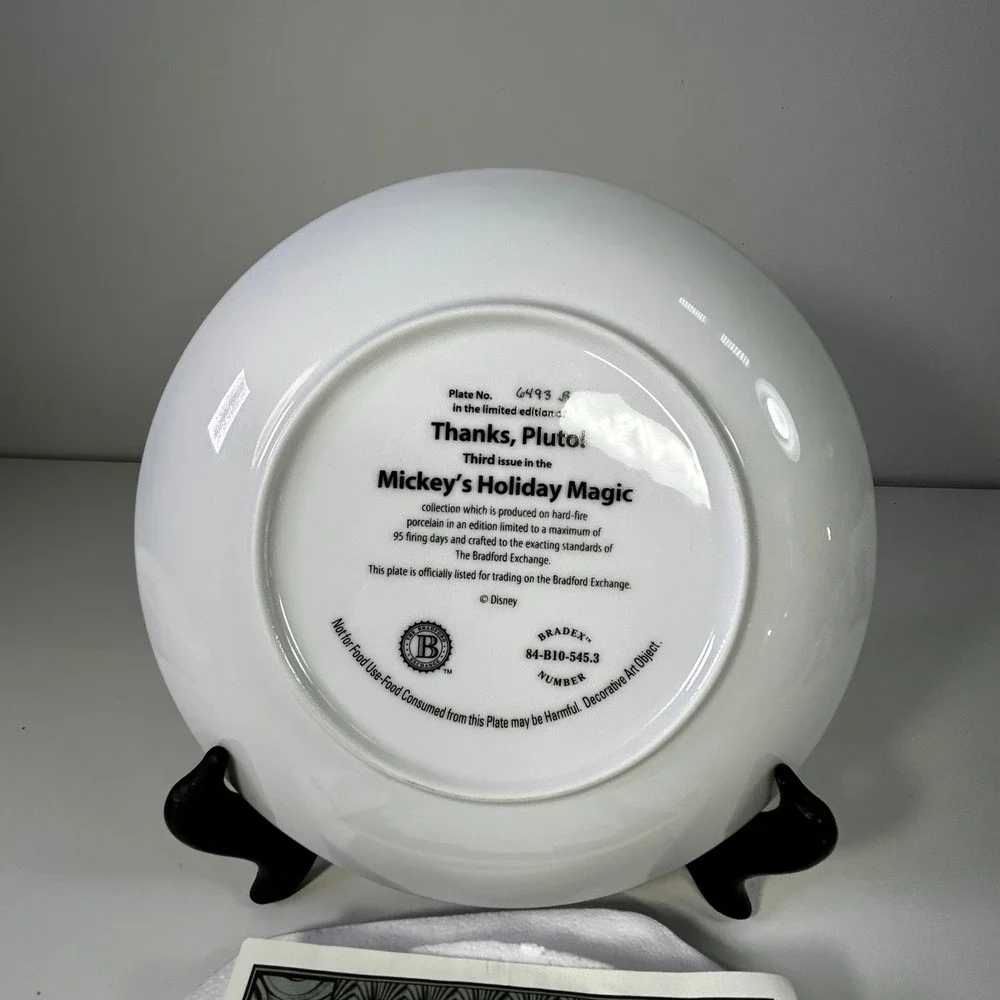 Bradford Exchange Disney Thanks Pluto Mickey Holiday Magic Collector Plate 8